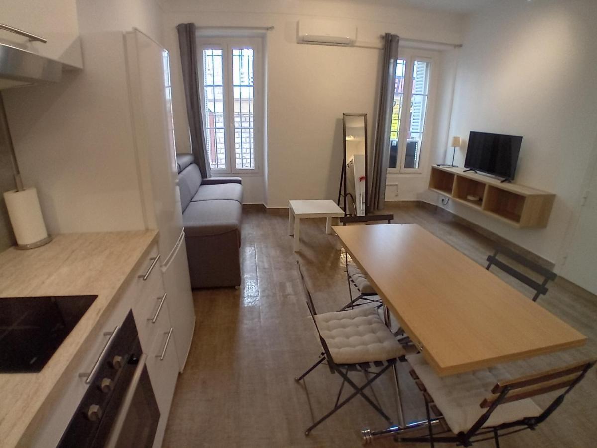 11 Rue Vauban Apartment Антиб Екстериор снимка