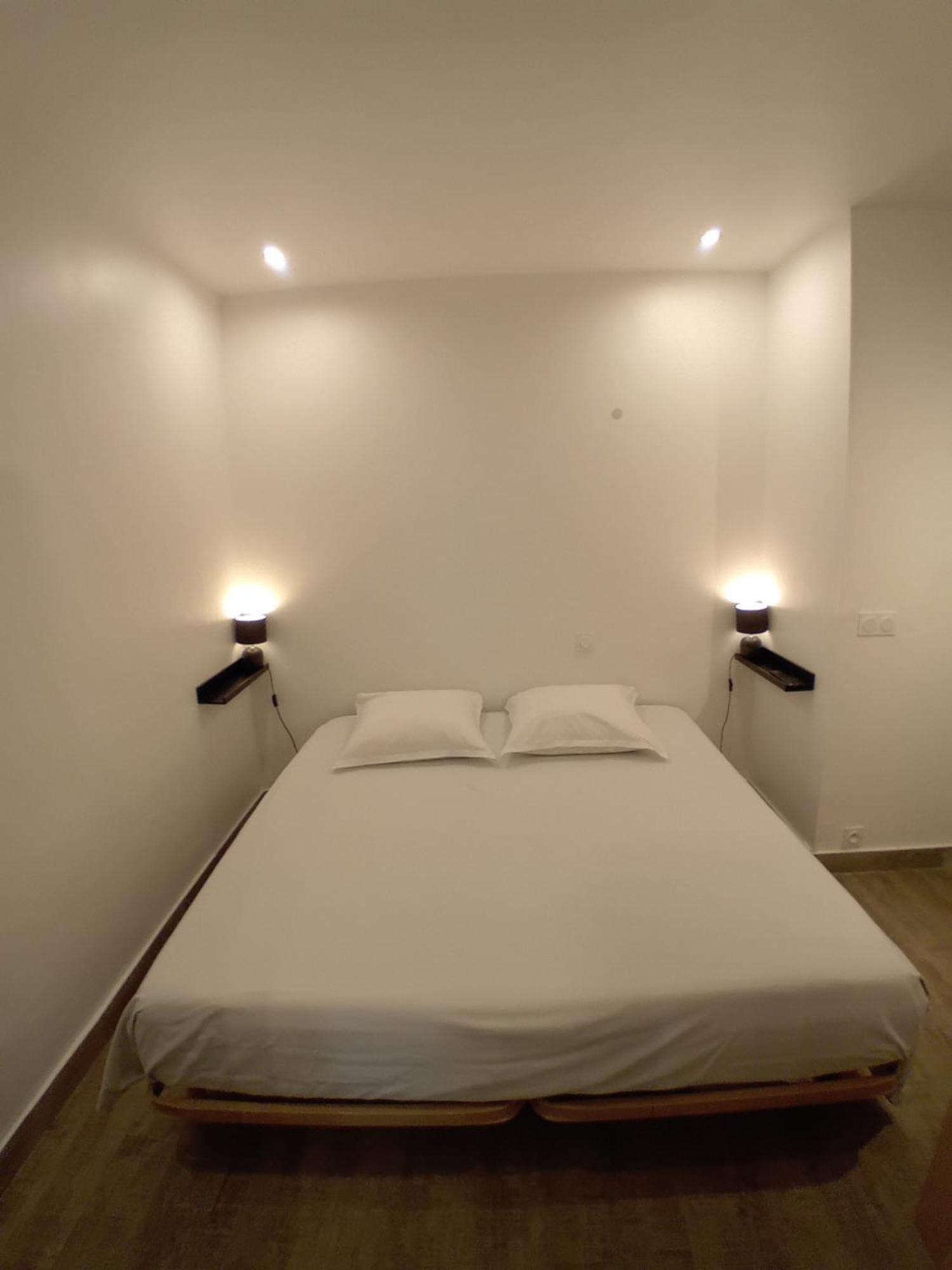 11 Rue Vauban Apartment Антиб Екстериор снимка